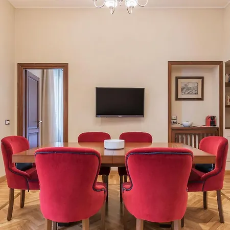 900 Apartments Lazio, Emilia&La Corte-2